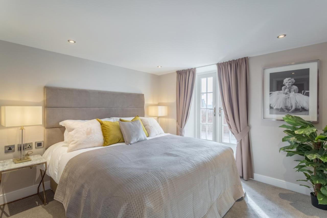 Aparthotel Heritage Mews 4*