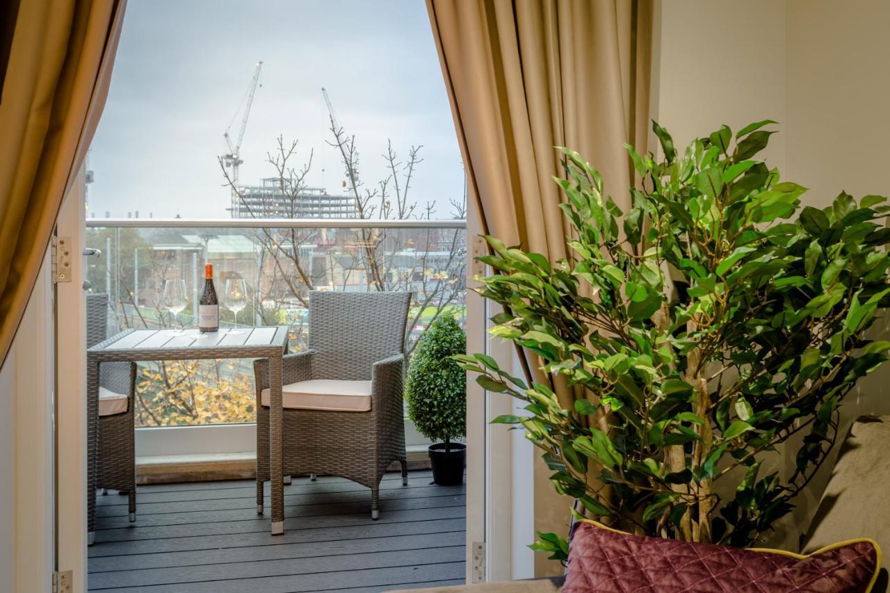 Heritage Mews Aparthotel 4*